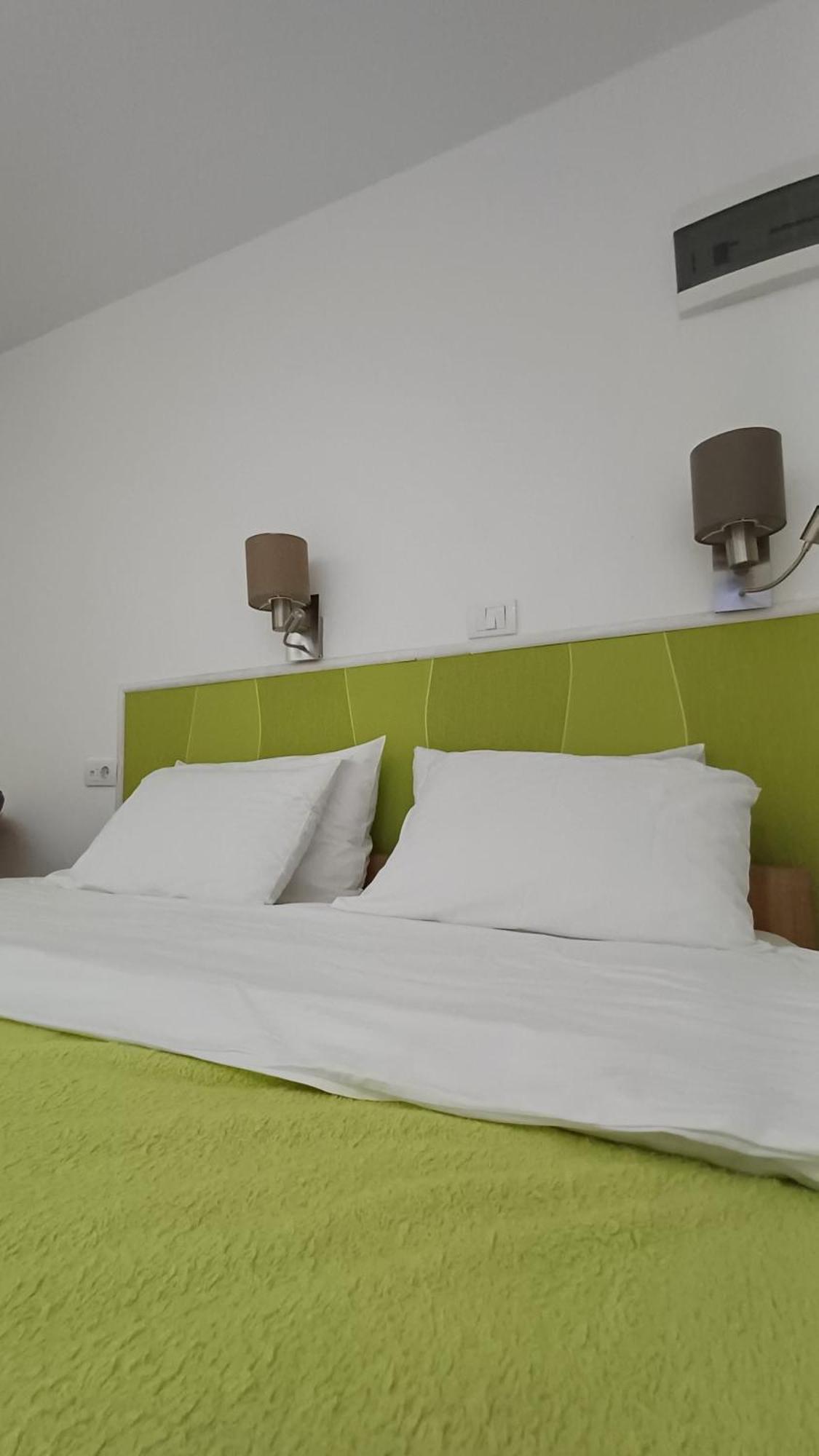 Apartmani Terase Konjska Reka Buitenkant foto