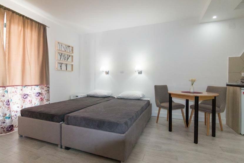 Apartmani Terase Konjska Reka Buitenkant foto