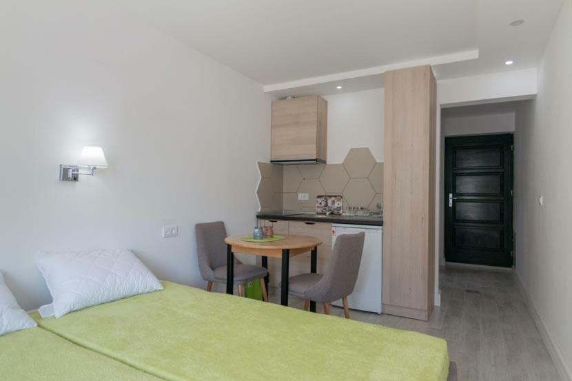 Apartmani Terase Konjska Reka Buitenkant foto