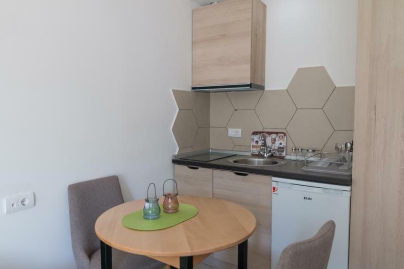 Apartmani Terase Konjska Reka Buitenkant foto